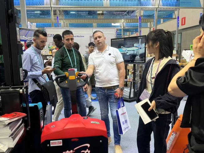 1730359675879131Oc8e.jpg 2fdb762dc5fe0196dba054b05a99651.jpg