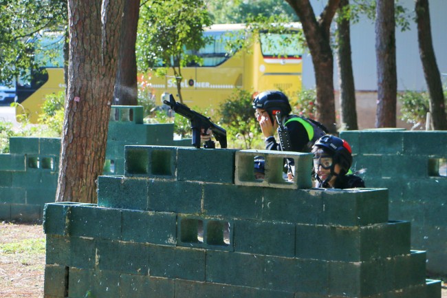 1733792094947524n58C.jpg 真人cs.jpg